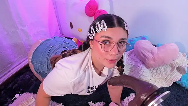 Isa belaa online show from April 2026 07:58:02 PM