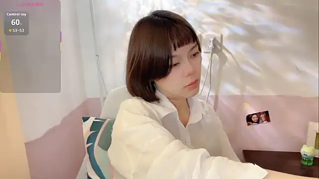 Linda-LL online show from October 2025 05:20:02 AM