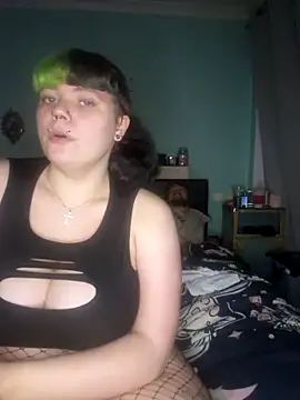 kira 132 online show from November 2025 01:27:01 AM