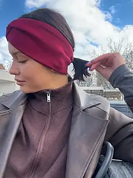 Snapshot of KikiWatson chatting on February 2026 07:56:01 AM KikiWatson online show from February 2026 07:56:01 AM