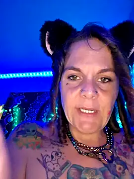 thatonespicychick online show from September 2025 11:19:01 PM