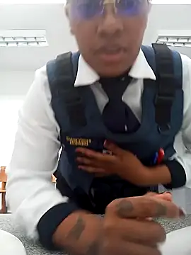 Cinnamon-Skin online show from December 2024 07:44:01 PM