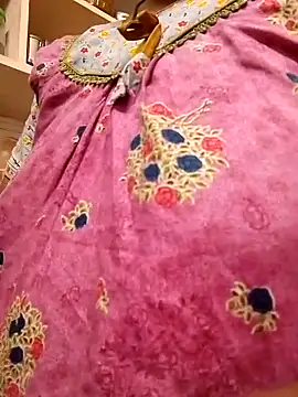 Snapshot of sneha_telugu_girl chatting on December 2024 07:46:01 AM sneha telugu girl online show from December 2024 07:46:01 AM