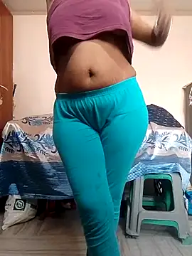 Snapshot of sneha_telugu_girl chatting on February 2025 06:01:01 AM sneha telugu girl online show from February 2025 06:01:01 AM