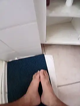 Snapshot of loganwolverine02 chatting on January 2025 11:37:01 AM loganwolverine02 online show from January 2025 11:37:01 AM