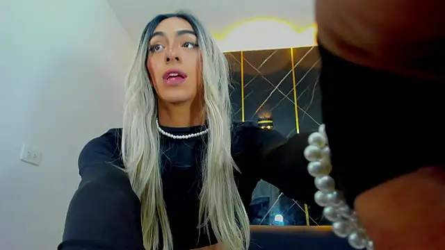 Isabella stanford2 online show from February 2025 12:13:01 AM