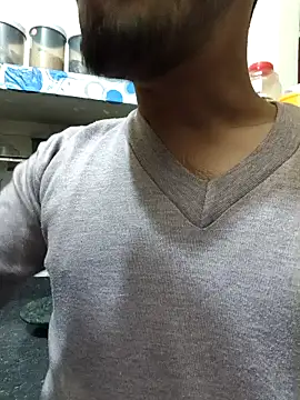 hunter boy online show from December 2024 07:46:02 PM