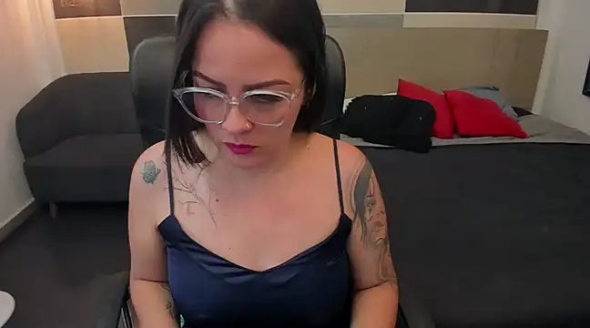 Snapshot of Zara_Jackson chatting on January 2025 07:29:01 PM Zara Jackson online show from January 2025 07:29:01 PM