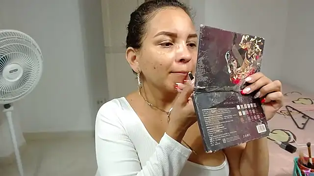 Agatha browser online show from April 2026 01:17:02 PM