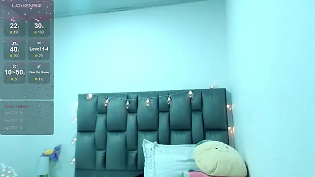 julz 03 online show from December 2024 11:24:01 PM