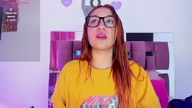 Alba Grey online show from November 2025 11:37:01 PM