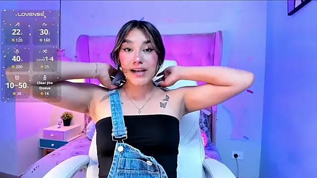 Snapshot of _Sophie__miller chatting on January 2026 07:50:02 PM Sophie miller online show from January 2026 07:50:02 PM