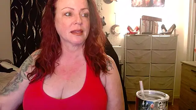 Snapshot of Nikkimastersgirl1091 chatting on February 2026 01:41:02 PM Nikkimastersgirl1091 online show from February 2026 01:41:02 PM