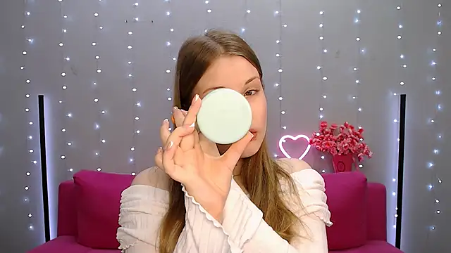 holy kitty online show from March 2025 06:18:02 AM