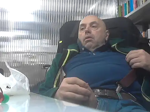 pantomax online show from April 2026 11:39:02 PM