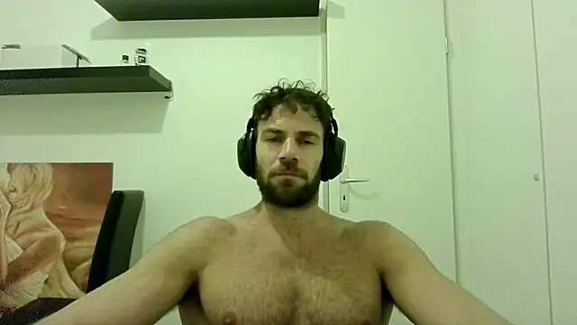 Snapshot of alpha-hunk chatting on September 2025 07:08:01 PM alpha-hunk online show from September 2025 07:08:01 PM