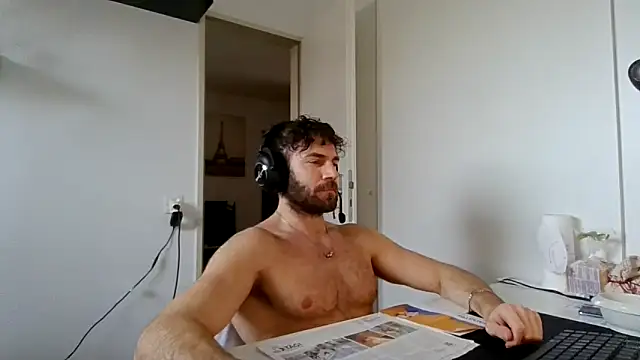 alpha-hunk online show from January 2026 12:11:01 PM