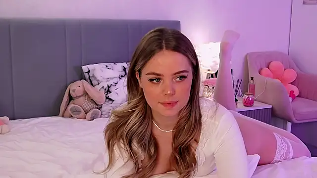 SIlviaBeyt online show from January 2025 10:01:01 PM