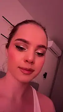 SIlviaBeyt online show from November 2025 11:04:02 PM