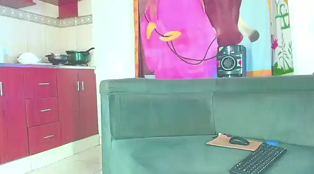 Yariya sensual online show from January 2025 06:33:02 AM