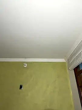 Snapshot of aurora_divine chatting on September 2025 10:45:02 PM aurora divine online show from September 2025 10:45:02 PM