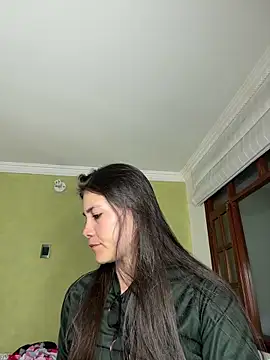 Snapshot of aurora_divine chatting on September 2025 11:50:01 PM aurora divine online show from September 2025 11:50:01 PM