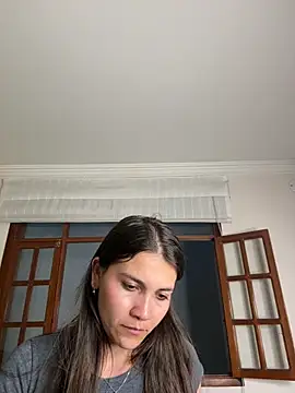 Snapshot of aurora_divine chatting on September 2025 10:57:02 PM aurora divine online show from September 2025 10:57:02 PM