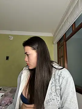 Snapshot of aurora_divine chatting on September 2025 10:59:02 PM aurora divine online show from September 2025 10:59:02 PM