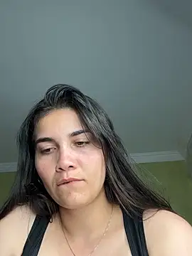 Snapshot of aurora_divine chatting on November 2025 10:42:01 PM aurora divine online show from November 2025 10:42:01 PM