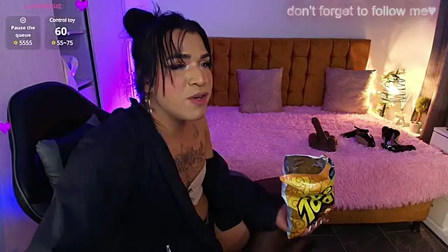 alexiaaross online show from December 2024 01:59:01 AM