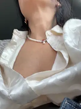 -OLYA- online show from February 2025 12:47:02 PM