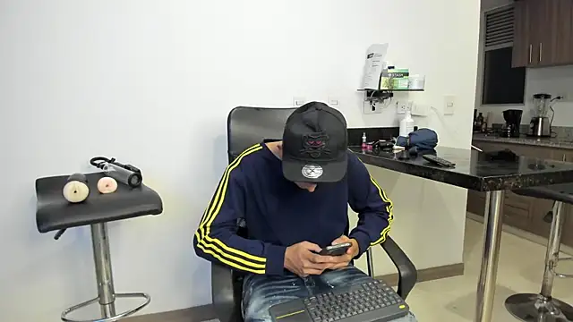 Lyam ap online show from January 2025 08:02:01 AM