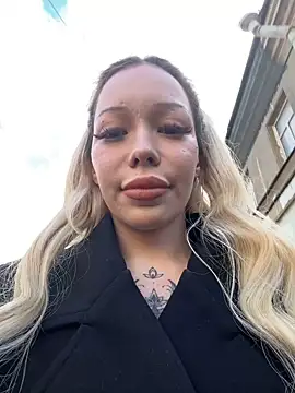 Snapshot of babydolll chatting on October 2025 10:55:01 AM babydolll online show from October 2025 10:55:01 AM