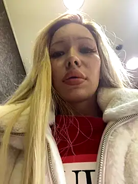 Snapshot of babydolll chatting on October 2025 12:14:02 PM babydolll online show from October 2025 12:14:02 PM