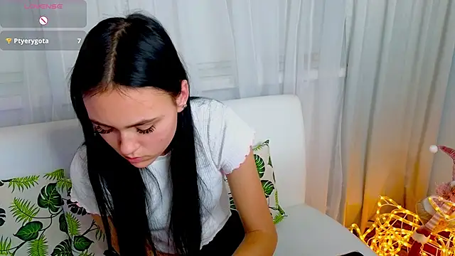 CooperAllana online show from December 2024 12:18:02 PM