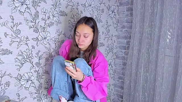 EllaSky xoxo online show from November 2025 09:47:01 PM