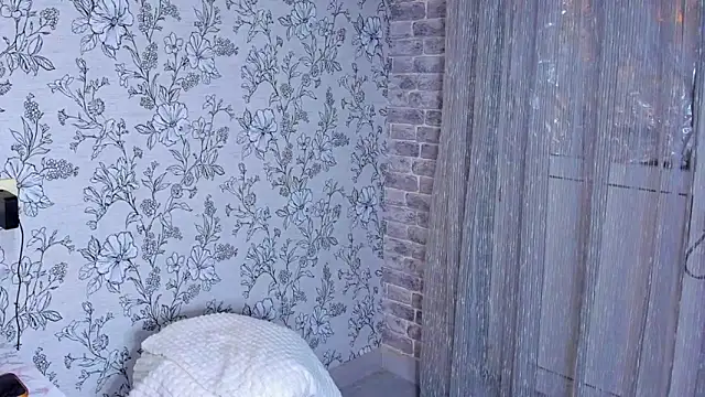 EllaSky xoxo online show from November 2025 07:50:02 PM