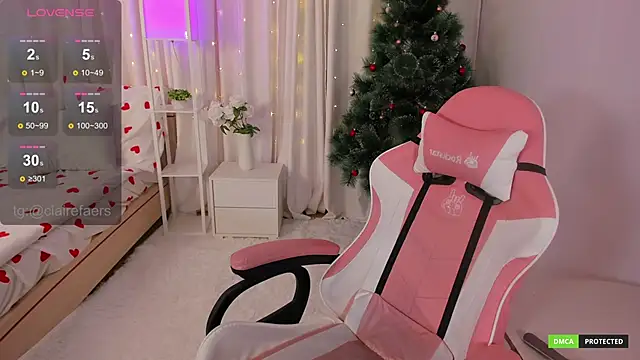 Snapshot of ClaireFaers_ chatting on December 2024 05:18:02 PM ClaireFaers  online show from December 2024 05:18:02 PM