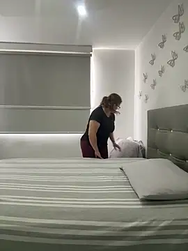 AntonellaAlondra4 online show from October 2025 03:36:01 PM