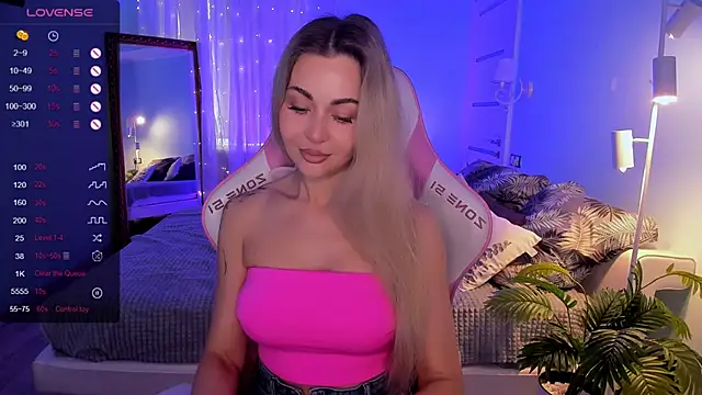 AdeleRoberts online show from April 2026 01:55:02 AM