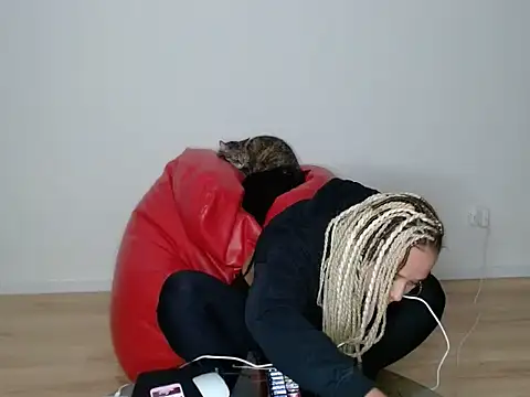 caleuminferno online show from January 2025 01:07:02 AM