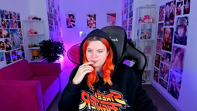 NielletaBlossom online show from March 2025 08:41:02 AM