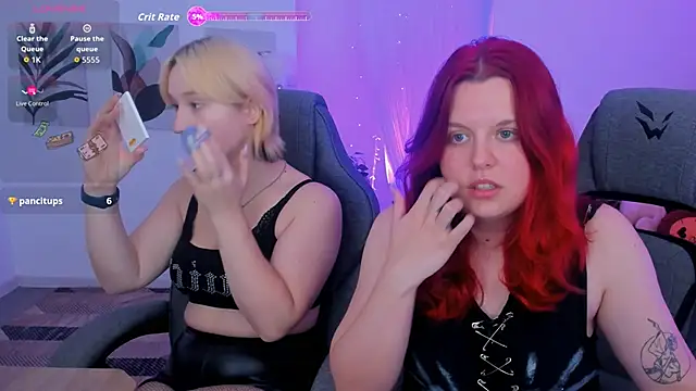 NielletaBlossom online show from October 2025 05:30:01 AM