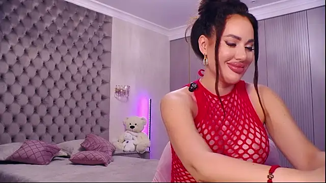 TianaPosh online show from August 2026 09:06:01 PM