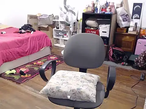 bunnylolaa4 online show from February 2025 09:26:02 AM