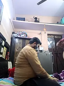 Snapshot of bobbyronak chatting on January 2026 07:06:02 PM bobbyronak online show from January 2026 07:06:02 PM