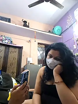 Snapshot of bobbyronak chatting on February 2026 07:34:02 PM bobbyronak online show from February 2026 07:34:02 PM