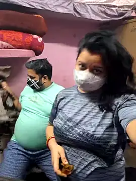 Snapshot of bobbyronak chatting on February 2026 02:15:02 PM bobbyronak online show from February 2026 02:15:02 PM