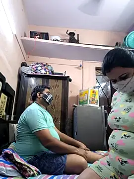 Snapshot of bobbyronak chatting on February 2026 07:26:02 PM bobbyronak online show from February 2026 07:26:02 PM