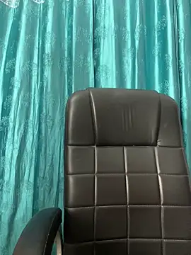 poision51 online show from February 2025 04:50:02 PM